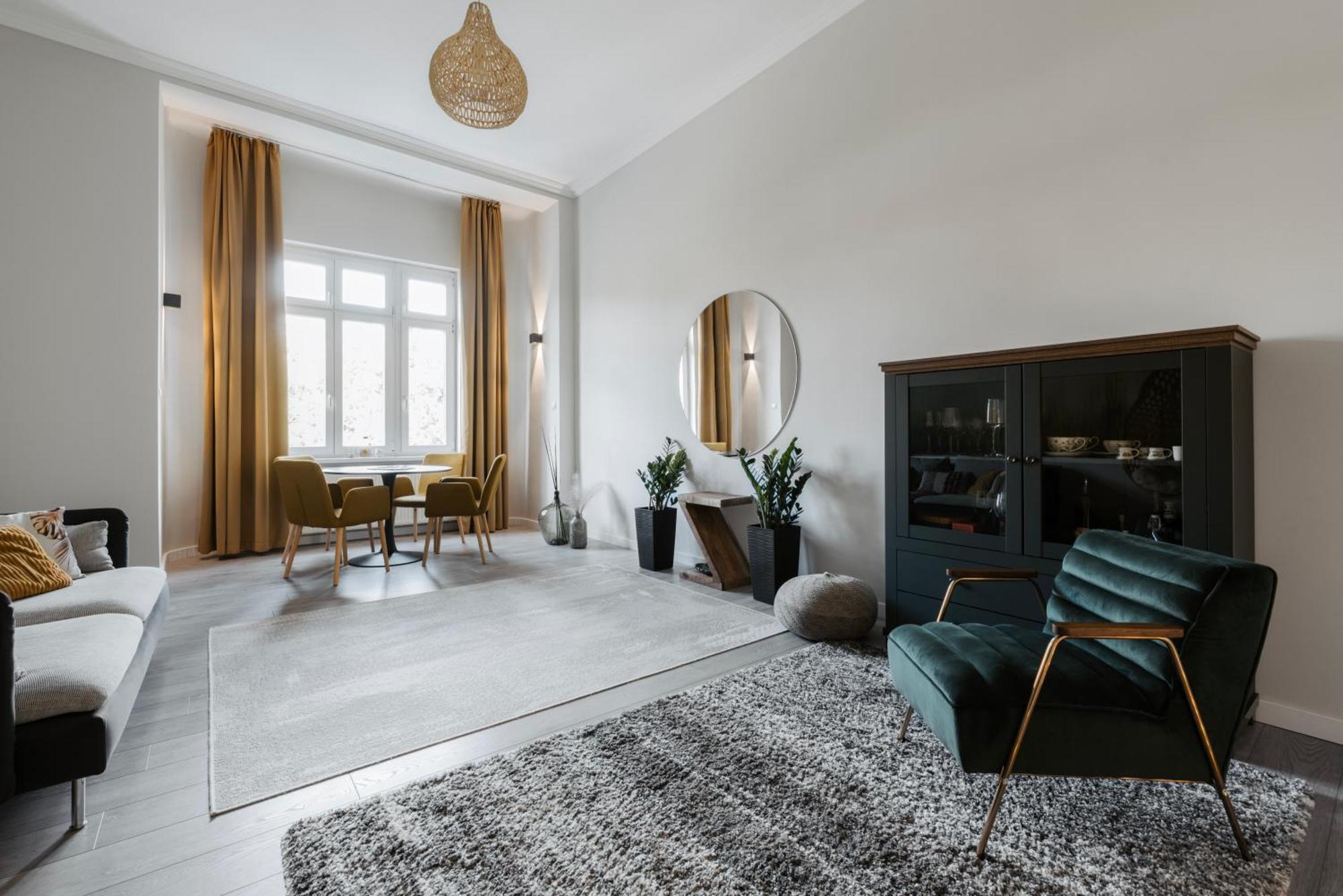 Cozy With Castle View Apartment