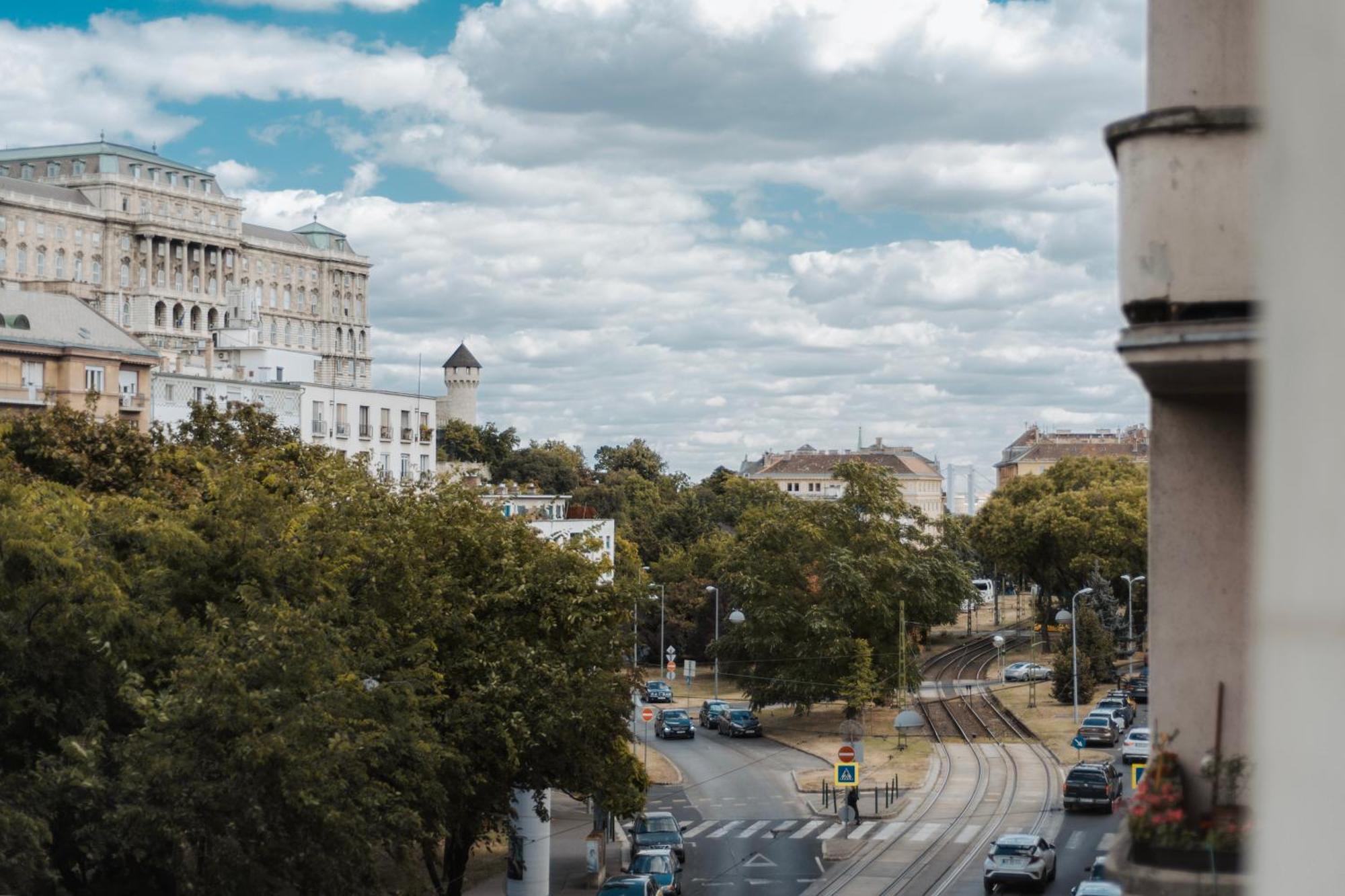 Apartment Cozy With Castle View Budapest